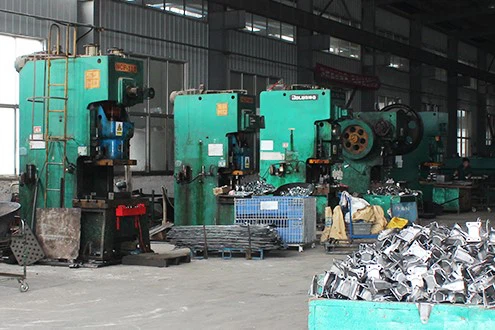 3 Sided Flexible Shelf Trolley 2 3 Sided Flexible Shelf Trolley 2